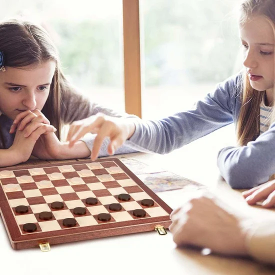Nuevo juego de ajedrez de madera caja para botellas de vino caja de almacenamiento de vino con accesorios juego de ajedrez juego de regalo